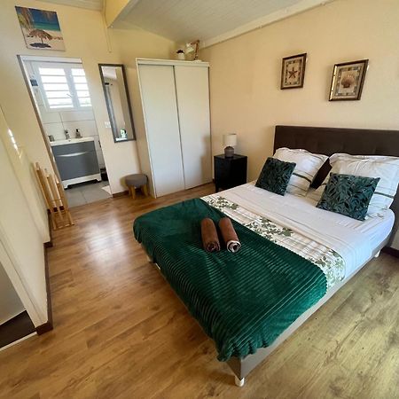 Apartament Duplex 5 Etoiles Entre Marina Et Golf International Saint-Francois  Zewnętrze zdjęcie